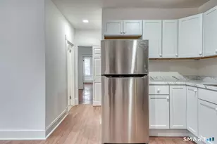 152 Oak St, New Britain, CT 06051 - Photo 9