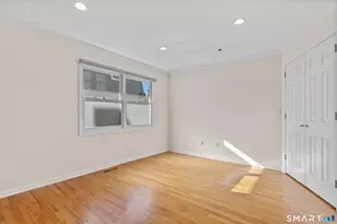 44 Pleasant St, Stamford, CT 06901 - Photo 13