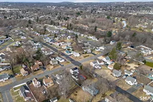 32 Garvan St, Newington, CT 06111 - Photo 35