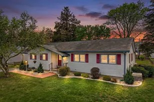 15 Buell Ct, Clinton, CT 06413 - Photo 3