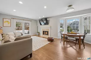 42 Hastings Ln, Stamford, CT 06905 - Photo 11