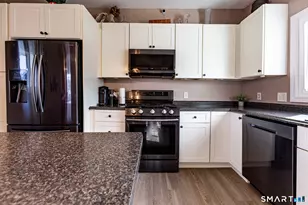 174 Hull St, Bristol, CT 06010 - Photo 3