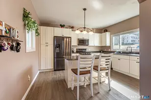 174 Hull St, Bristol, CT 06010 - Photo 17