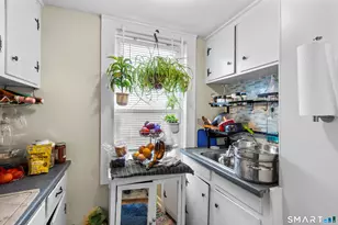 148 Pleasant St, Enfield, CT 06082 - Photo 27