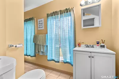 148 Pleasant Street, Enfield, CT 06082 - Photo 23