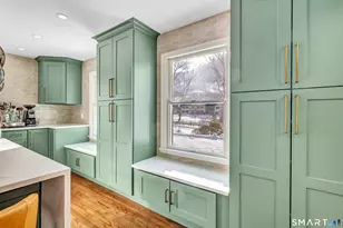 7 Birch Hill Rd, Weston, CT 06883 - Photo 5