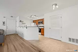 1 Forest Glen Cir, Middletown, CT 06457 - Photo 11