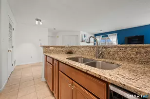 1 Forest Glen Cir, Middletown, CT 06457 - Photo 5