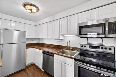 10 Hamre Lane #C, Branford, CT 06405 - Photo 13