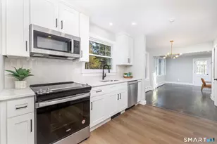 51 Hepburn Rd, Hamden, CT 06517 - Photo 1