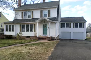 241 Henry St, Manchester, CT 06042 - Photo 1