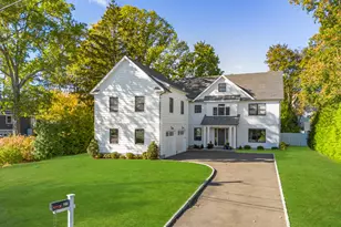 27 Raymond St, New Canaan, CT 06840 - Photo 1