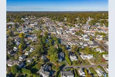 27 Raymond Street, New Canaan, CT 06840 - Photo 5
