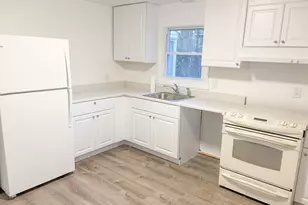 126 Skipper St, New Britain, CT 06053 - Photo 3