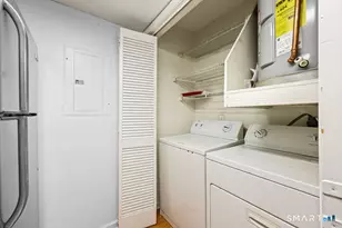 215 Carriage Crossing Ln, Middletown, CT 06457 - Photo 11