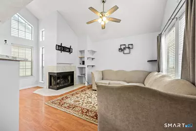 215 Carriage Crossing Lane #215, Middletown, CT 06457 - Photo 13