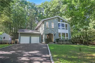 35 Jordan Ln, Stamford, CT 06903 - Photo 3