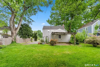 160 Sedgwick Road, West Hartford, CT 06107 - Photo 37