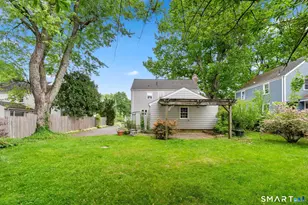 160 Sedgwick Rd, West Hartford, CT 06107 - Photo 37