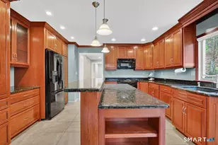 104 Old Farms Rd, Glastonbury, CT 06073 - Photo 7