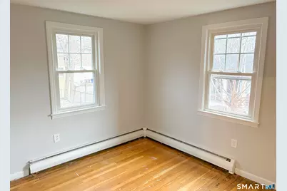 37 Mathewson Avenue, Enfield, CT 06082 - Photo 7