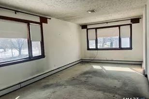 1567 Main St, East Hartford, CT 06118 - Photo 13