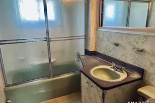 1567 Main St, East Hartford, CT 06118 - Photo 21