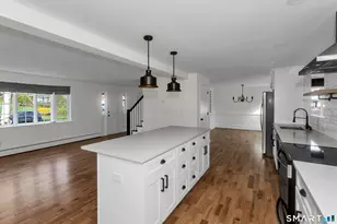 33 Imperial Dr, South Windsor, CT 06074 - Photo 7