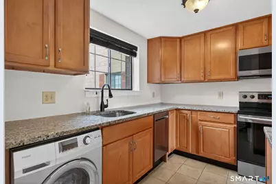 181 Loomis Drive #APT 140, West Hartford, CT 06107 - Photo 7