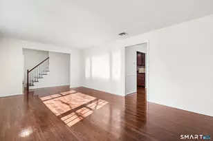 8 Woodlawn Dr, Bethel, CT 06801 - Photo 5