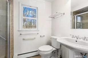 8 Woodlawn Dr, Bethel, CT 06801 - Photo 27