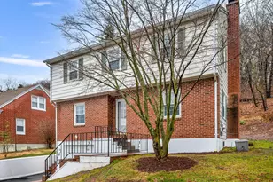 30 Clinton Pl, Wallingford, CT 06492 - Photo 1