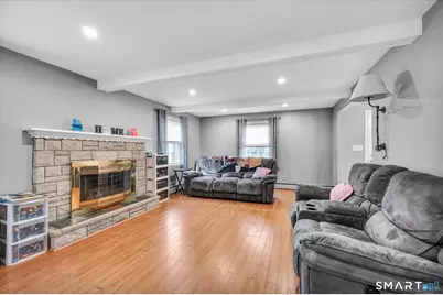 30 Clinton Place, Wallingford, CT 06492 - Photo 5