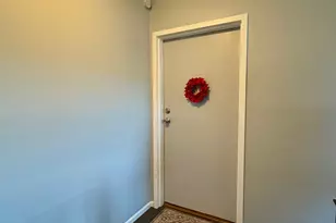 146 Carriage Path S, Milford, CT 06460 - Photo 3