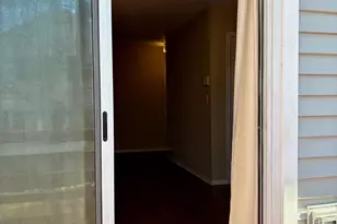 146 Carriage Path S, Milford, CT 06460 - Photo 11