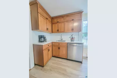 107 Main Street, Middlefield, CT 06481 - Photo 5