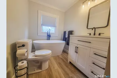 107 Main Street, Middlefield, CT 06481 - Photo 11