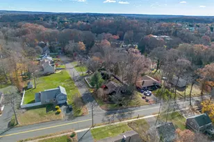 357 Long Hill Rd, Wallingford, CT 06492 - Photo 35