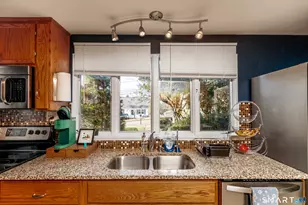 357 Long Hill Rd, Wallingford, CT 06492 - Photo 11