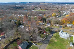 357 Long Hill Rd, Wallingford, CT 06492 - Photo 39