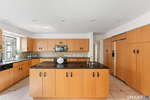 38 Doral Farm Rd, Stamford, CT 06902 - Photo 11