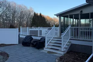 13 Devonshire Dr, Waterford, CT 06385 - Photo 27