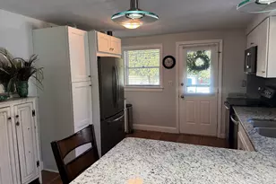 13 Devonshire Dr, Waterford, CT 06385 - Photo 11