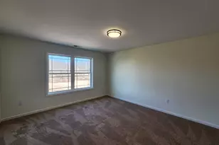 100 Mulholland Wy, North Haven, CT 06473 - Photo 23