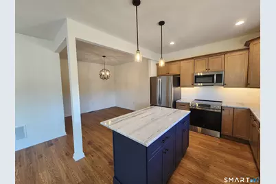 100 Mulholland Way #51, North Haven, CT 06473 - Photo 7