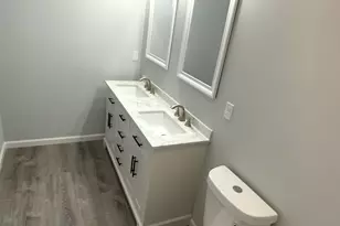 31 Hinman St, West Haven, CT 06516 - Photo 5