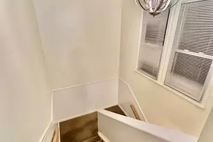 10 Haviland St, Norwalk, CT 06854 - Photo 7