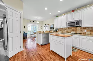 638 Danbury Rd, Ridgefield, CT 06877 - Photo 13