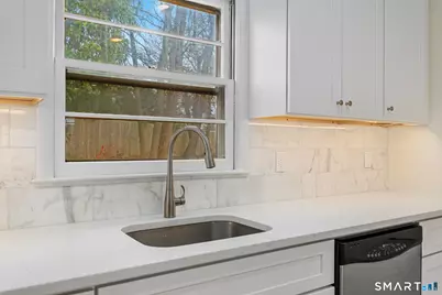 17 Artic Street #1, Greenwich, CT 06830 - Photo 11