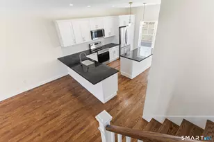 43 Village Crossing, East Lyme, CT 06357 - Photo 3